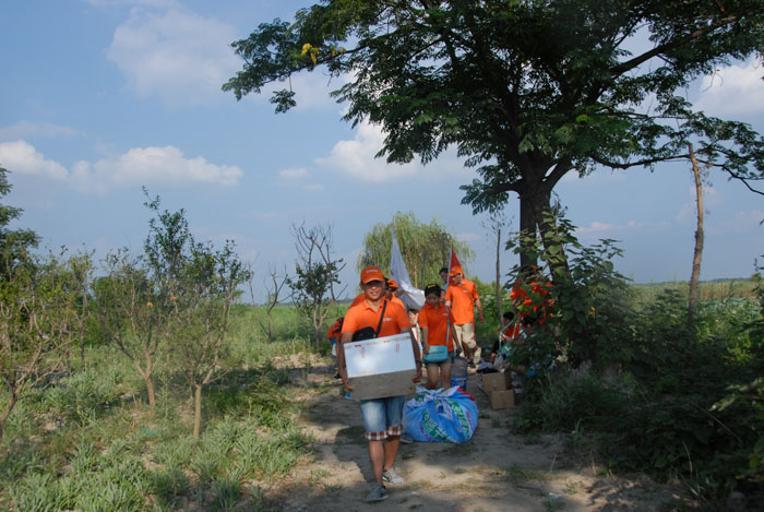 ��������С�u���x��һ�����������ذ��ϣ���ԭ��ý������